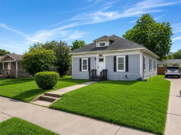 403 S Willomet Avenue, Dallas, TX 75208