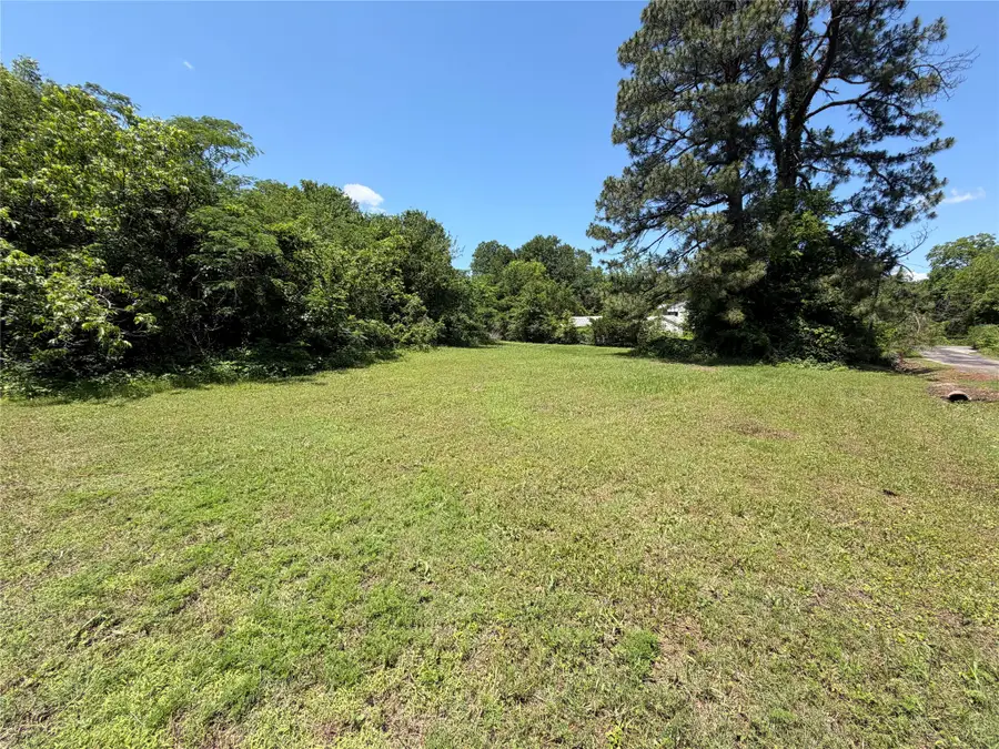 1501 12th Street Ne, Paris, TX 75460 - #2