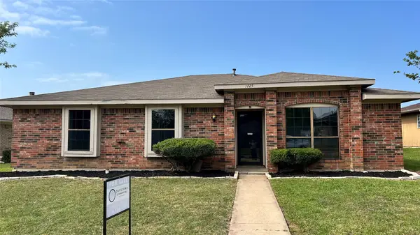 1725 Glencairn Lane, Lewisville, TX 75067