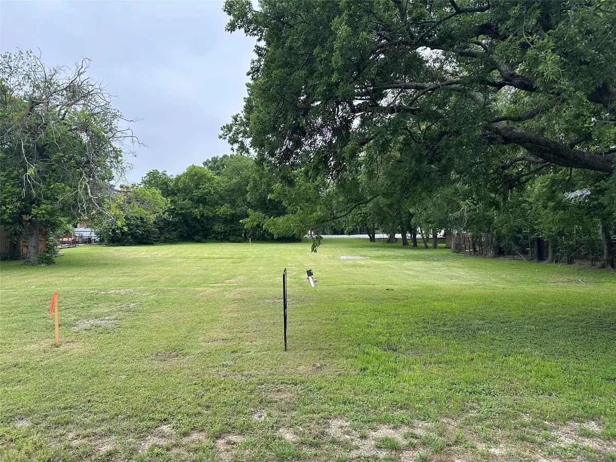 1307 Chase Avenue, Cleburne, TX 76033 - #1