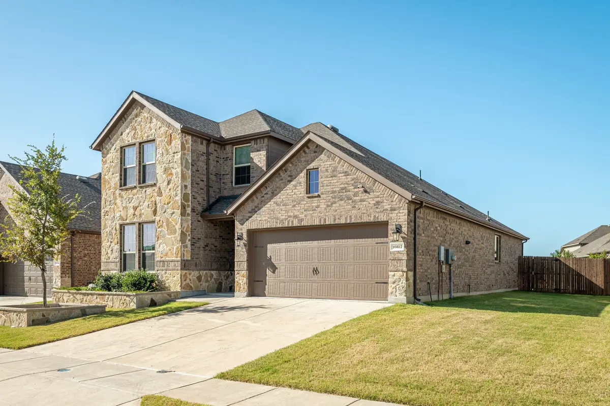 10812 Ponderosa Trail, Aubrey, TX 76227 - #1