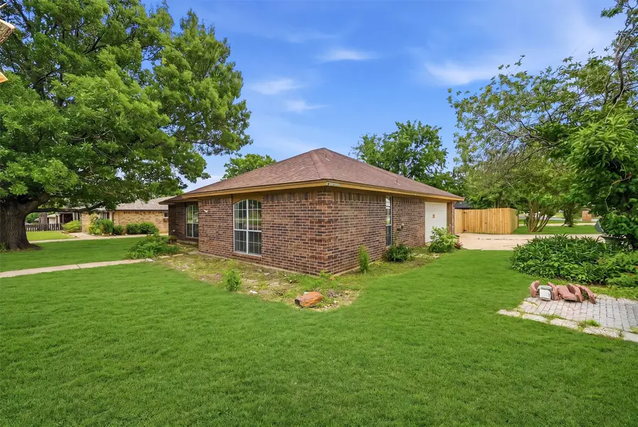 1838 W Taylor Street, Sherman, TX 75092 - #3