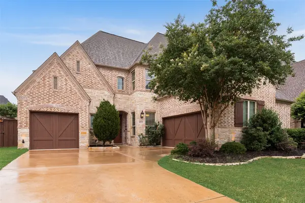 1025 W Bluff Way, Roanoke, TX 76262