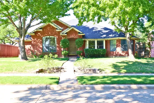 2222 Country Hollow Lane, Garland, TX 75040