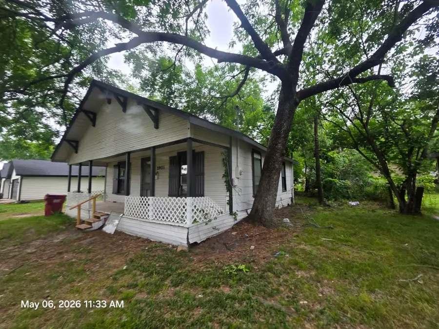 1903 N Main Street, Bonham, TX 75418 - #3