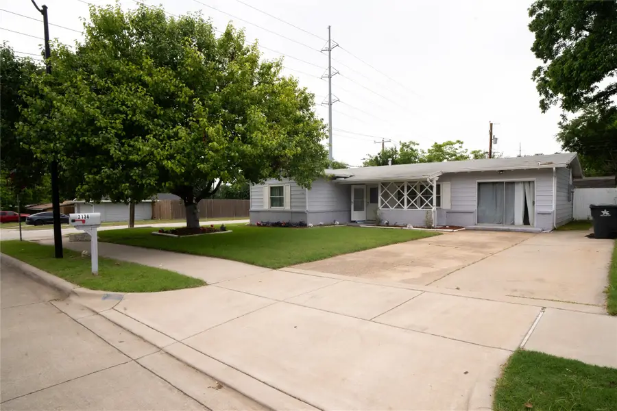 2136 Ridgeway Street, Arlington, TX 76010 - #3