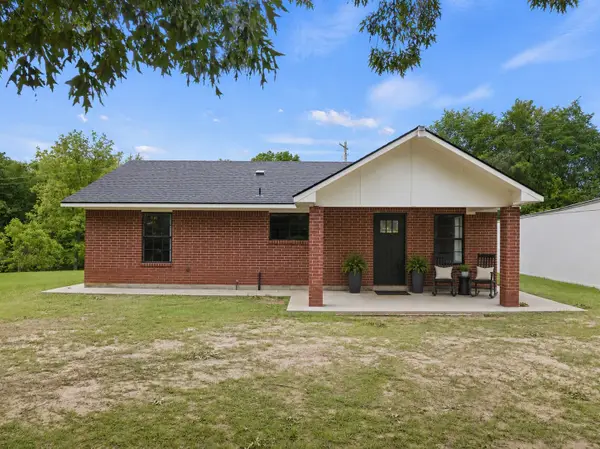 7479 County Road 1200, Mt Pleasant, TX 75455