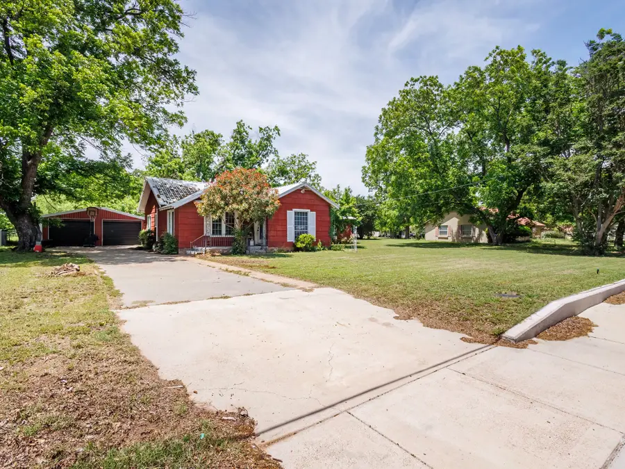 510 S Main Street, Rising Star, TX 76471 - #2