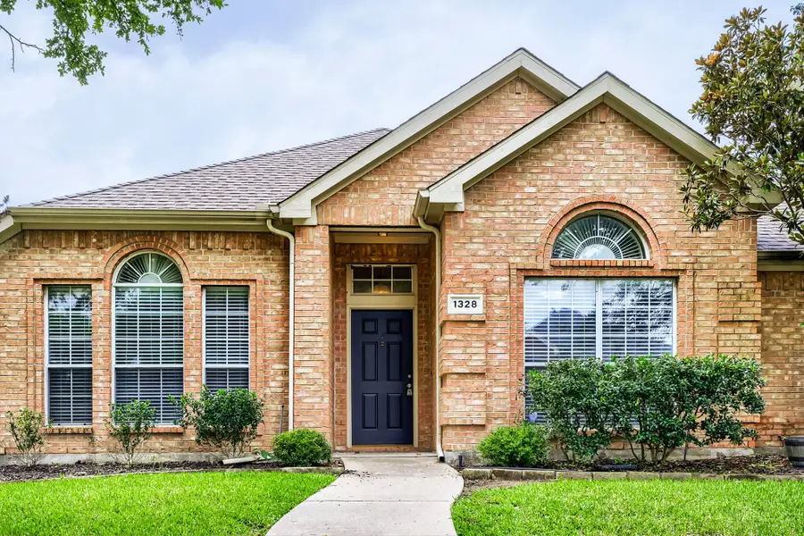 1328 Colby Drive, Lewisville, TX 75067 - #2
