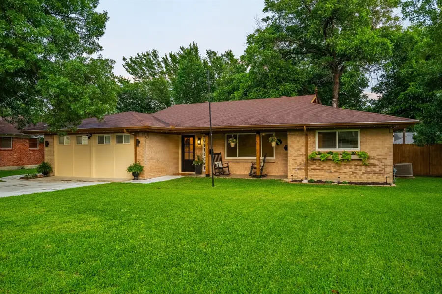 5729 Wedgmont Circle N, Fort Worth, TX 76133 - #2
