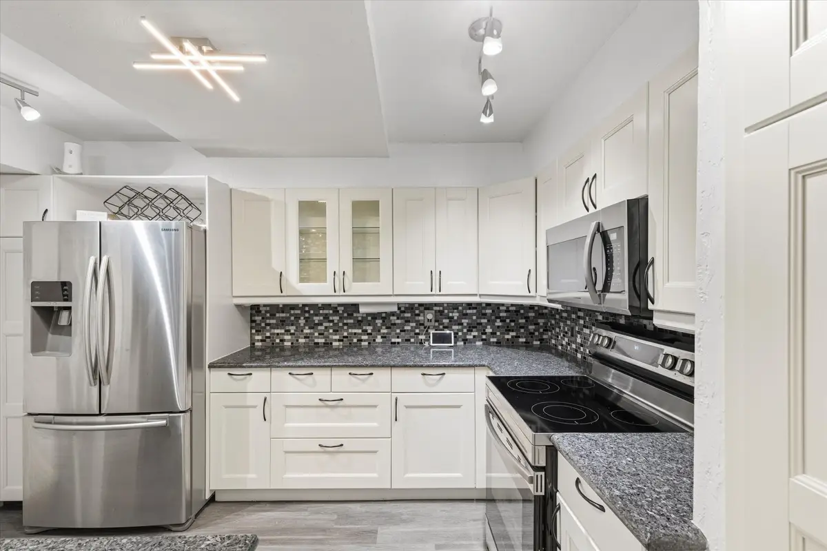 4 Oakbrook Drive, Lewisville, TX 75057 - #1