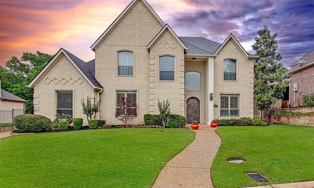 3001 Sunray Valley Court, Arlington, TX 76012 - #1