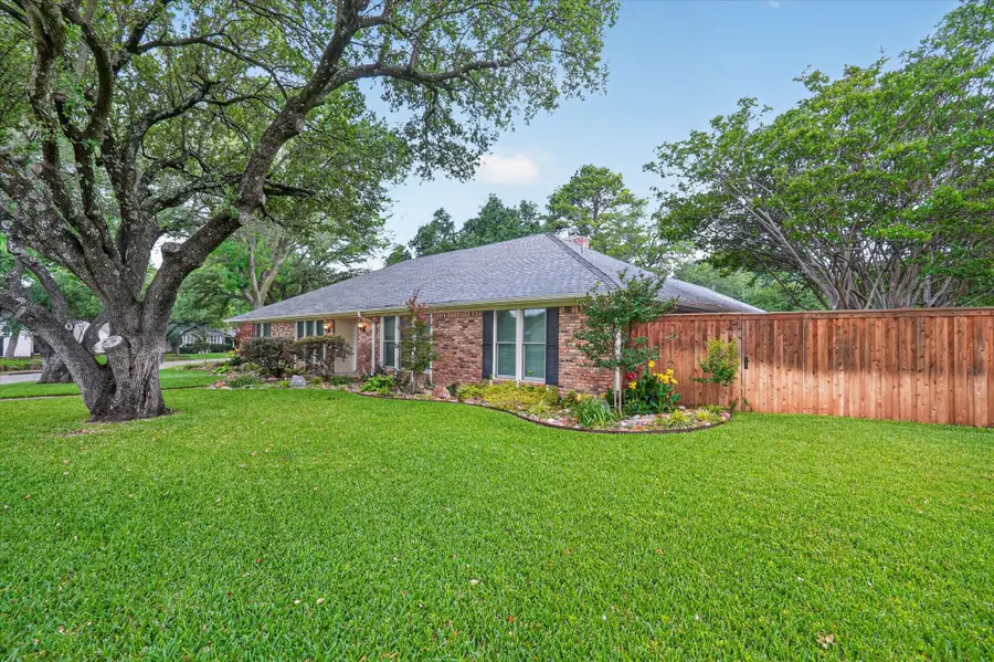 2101 Brentgate Drive, Arlington, TX 76017 - #2