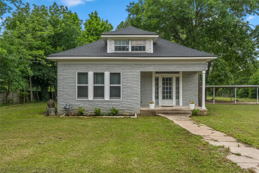 402 N Bordon Street, Lorena, TX 76655 - #2