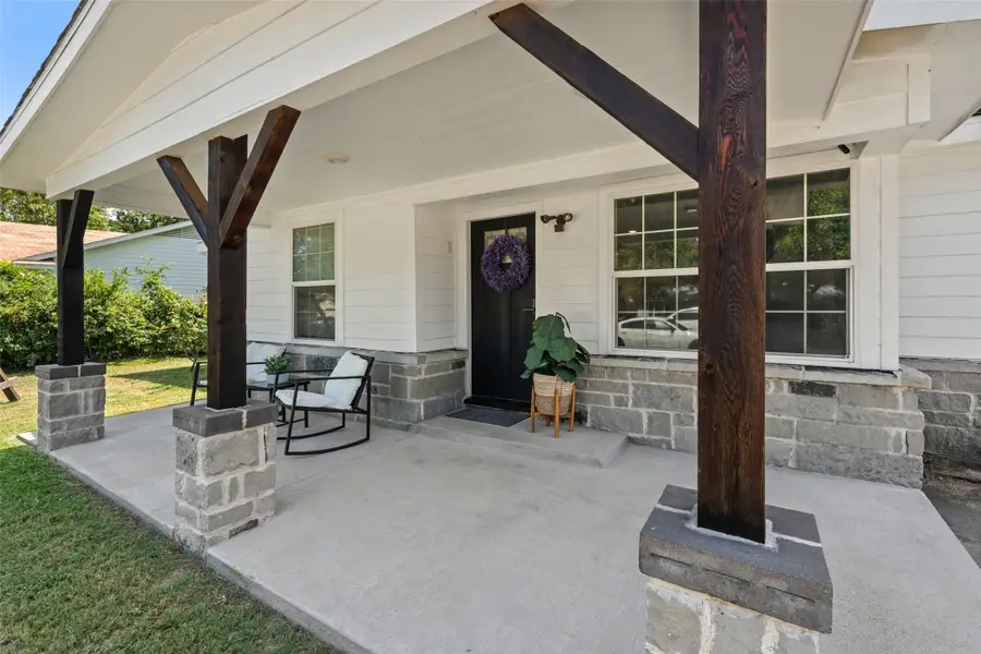 121 Austin Street, McGregor, TX 76657 - #2
