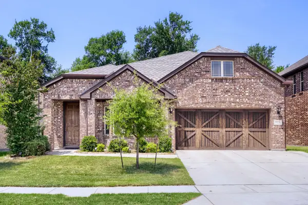 555 Svenson Lane, Lavon, TX 75166