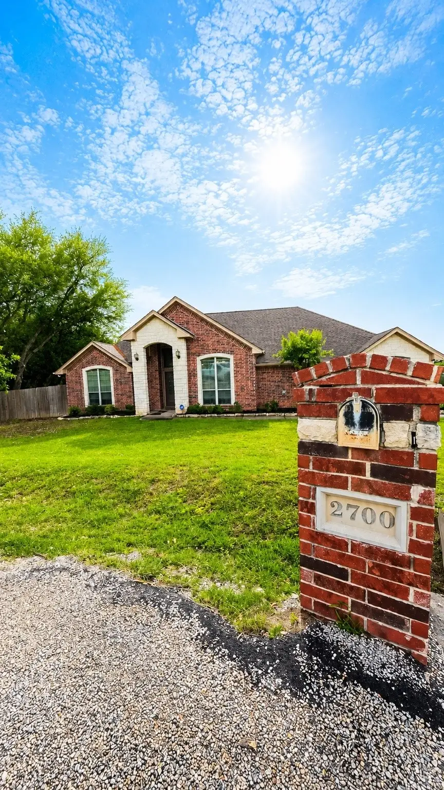 2700 Random Court, Granbury, TX 76049 - #2