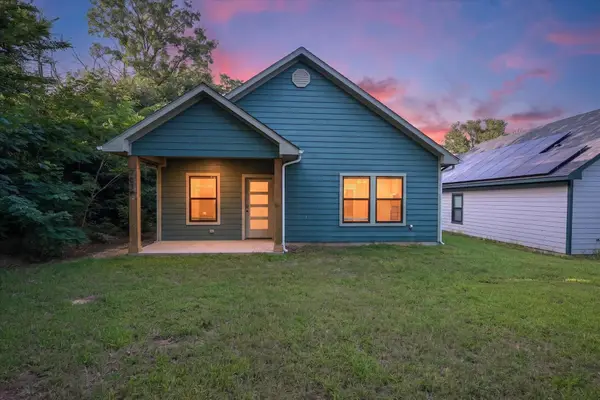 707 E Woodard Street, Denison, TX 75021
