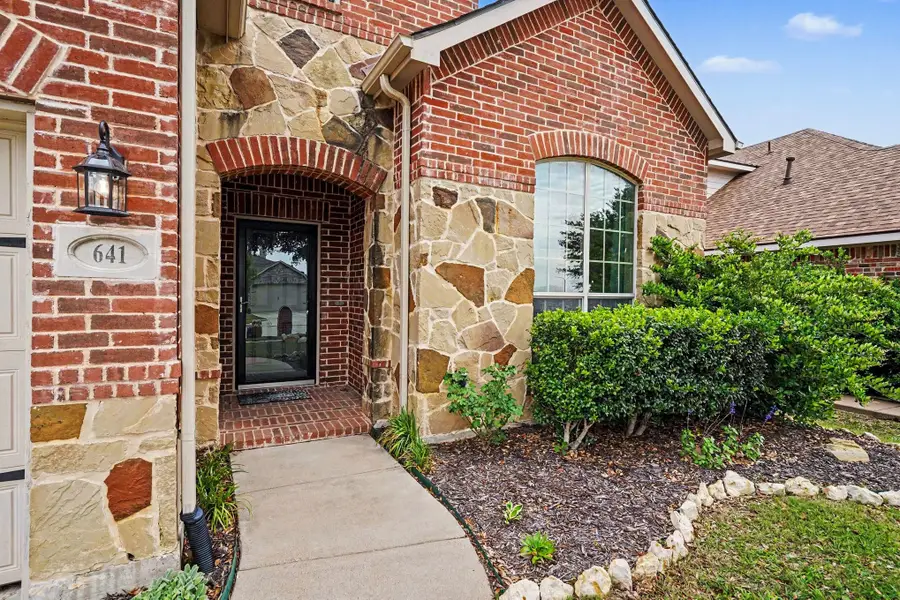 641 Ricochet Drive, Fort Worth, TX 76131 - #2