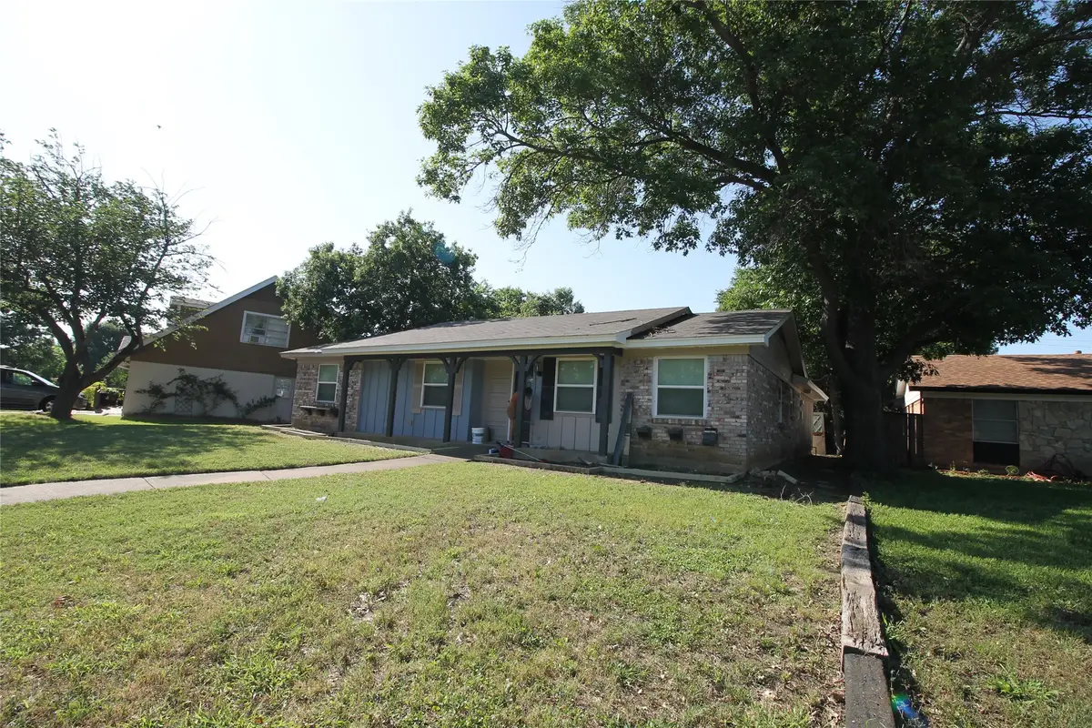 3932 Sun Valley Court, Irving, TX 75062 - #1