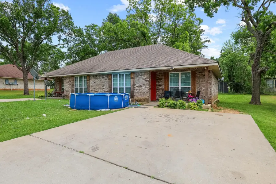 704 Seven Oaks Road, Bonham, TX 75418 - #3