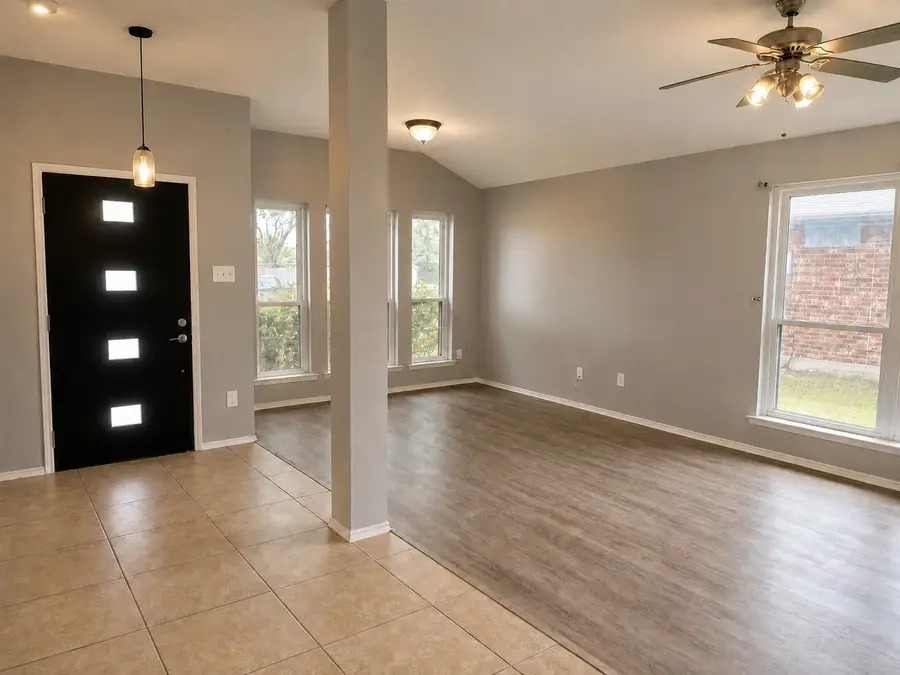 7305 Travelers Crossing, Rowlett, TX 75089 - #2