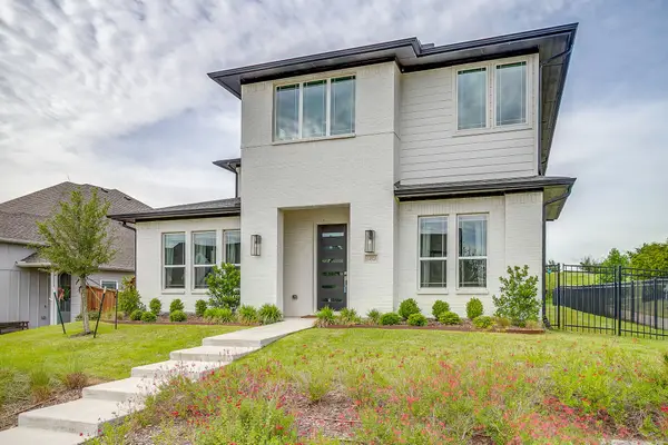14325 Walsh Avenue, Fort Worth, TX 76008