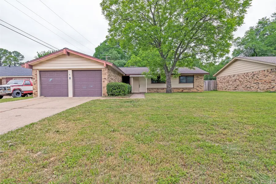 2605 Hollywood Drive, Arlington, TX 76013 - #3