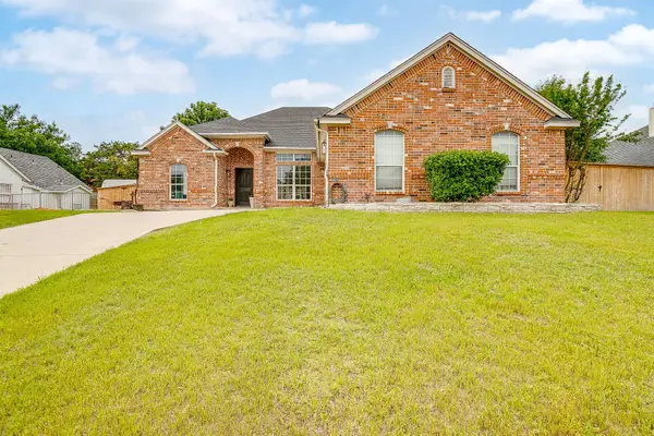 131 Mockingbird Lane, Aledo, TX 76008