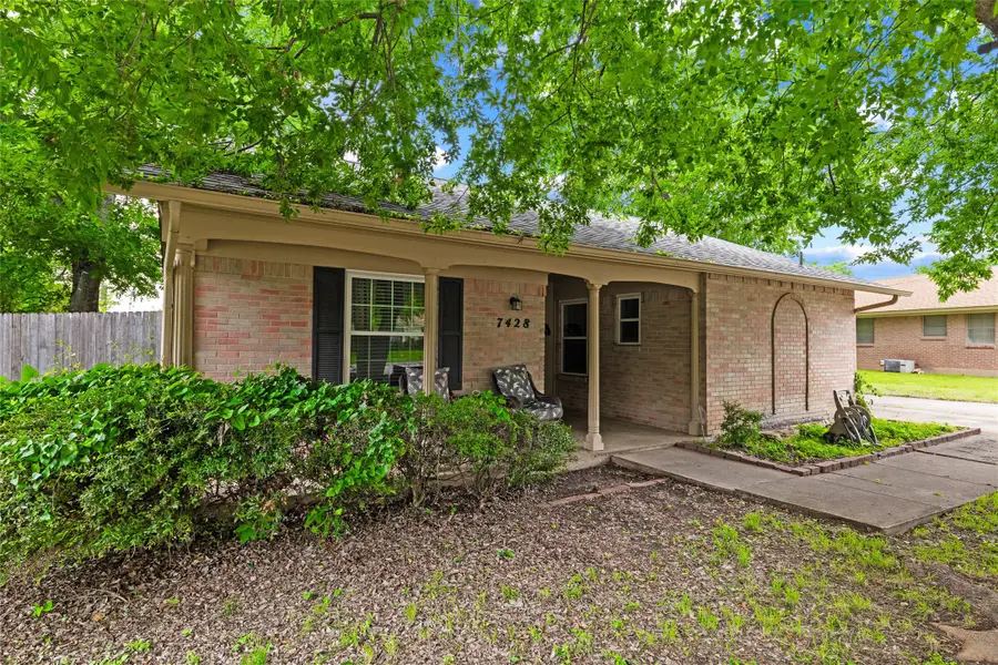 7428 Overhill Road, Fort Worth, TX 76116 - #2