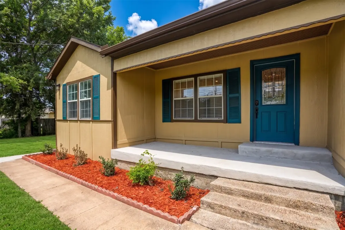 320 N 4th Street, Princeton, TX 75407 - #1