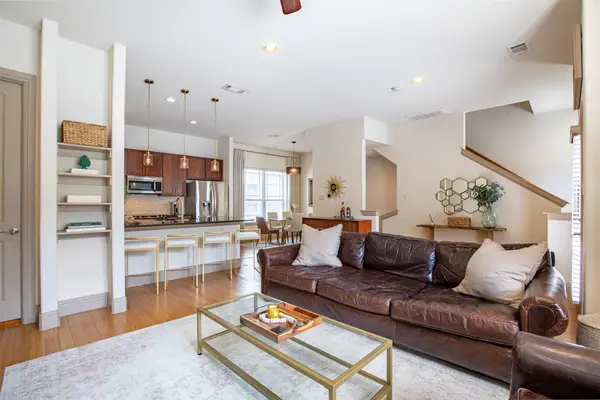5916 Hudson Street #8, Dallas, TX 75206