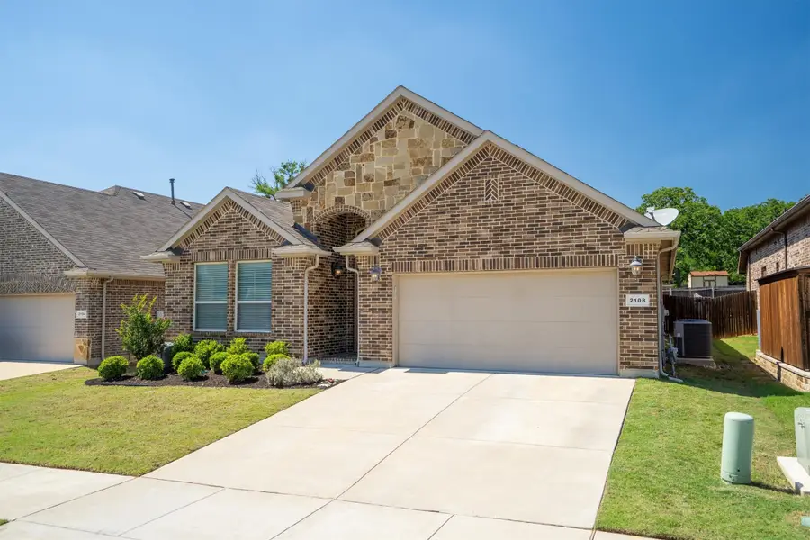 2108 Moonsail Lane, Denton, TX 76210 - #2