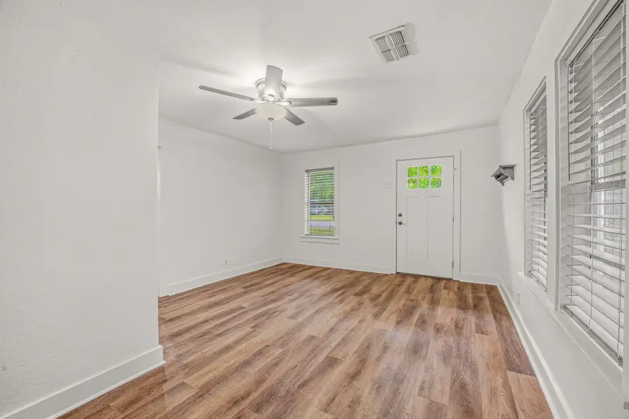 975 N Neblett Street, Stephenville, TX 76401 - #3