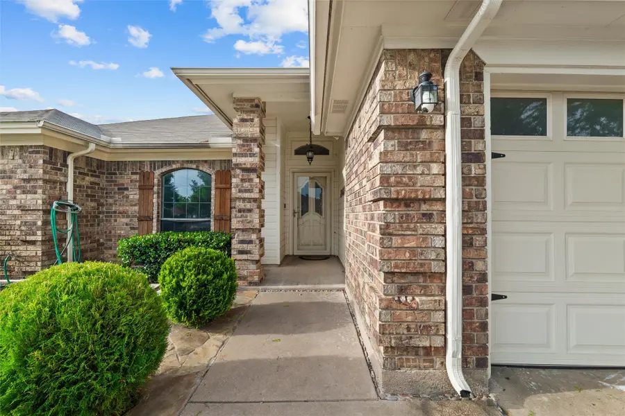 1514 Sayles Avenue, Arlington, TX 76018 - #2