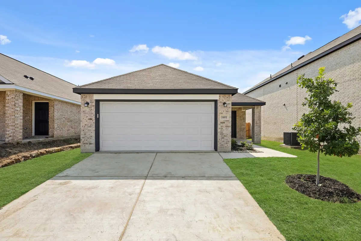 1601 Romans Road, Ennis, TX 75119 - #1