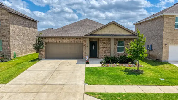 8312 Stovepipe Drive, Fort Worth, TX 76179