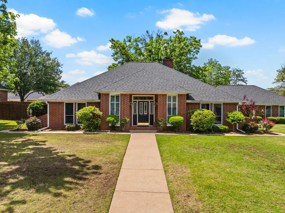 212 Turnberry Circle, Mount Pleasant, TX 75455 - #1