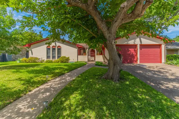2221 Vanderbilt Court, Denton, TX 76201