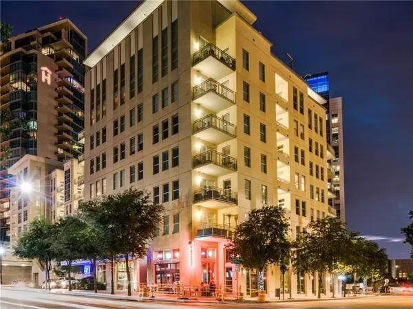 2323 N Houston Street #204, Dallas, TX 75219