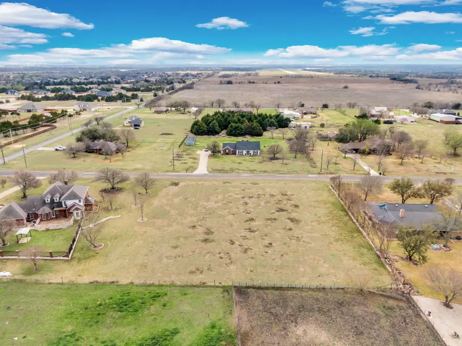 000 Champion Road, Midlothian, TX 76065 - #2