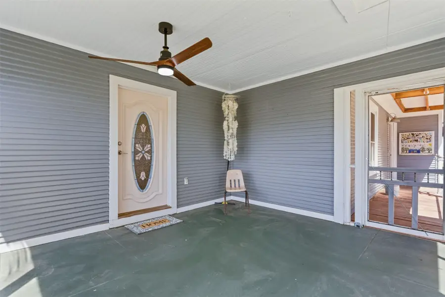 310 N Line Street, Mineola, TX 75773 - #3