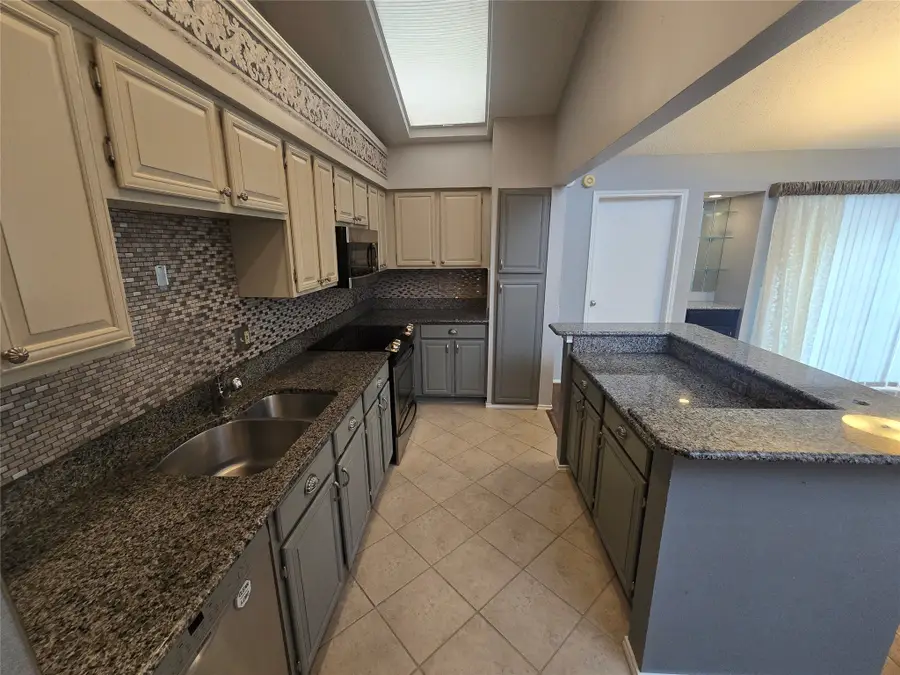 2117 Brook Mount Court, Carrollton, TX 75006 - #3