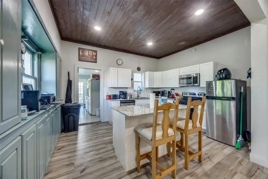 725 S Walnut Street, Sherman, TX 75090 - #2
