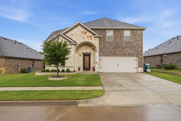 426 Highedge Drive, Fate, TX 75087