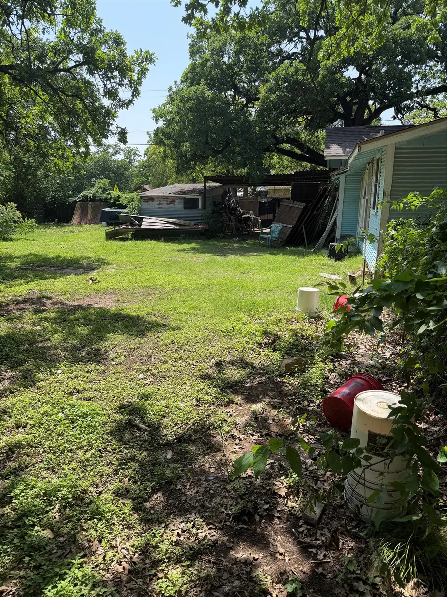 3300 Baylor Street, Fort Worth, TX 76119 - #2