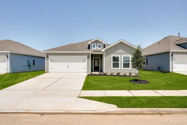 9664 Stranton Drive, Fort Worth, TX 76140