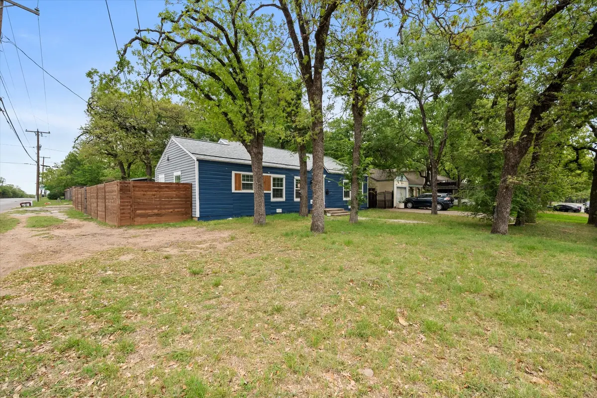 2020 Bluebonnet Drive, Fort Worth, TX 76111 - #1