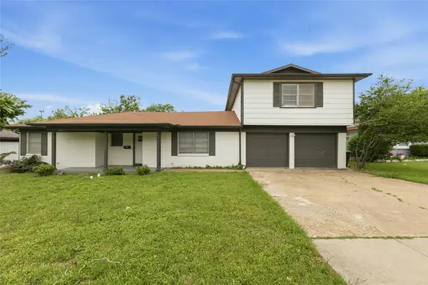 1732 Sheffield Place, Fort Worth, TX 76112