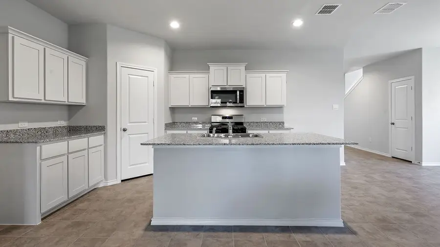 106 Davis Lane, Newark, TX 76071 - #2